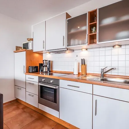 Haus Ankerplatz 3 5 アパート ビューズム